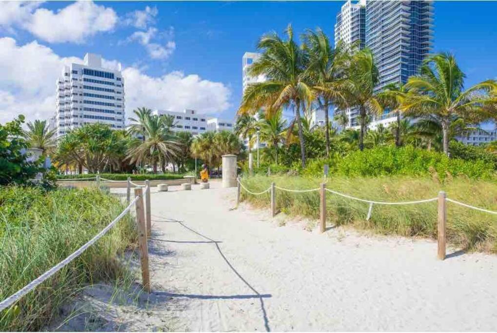 Amazing Apartment In South Beach, Ocean Drive Miami Beach Exteriör bild